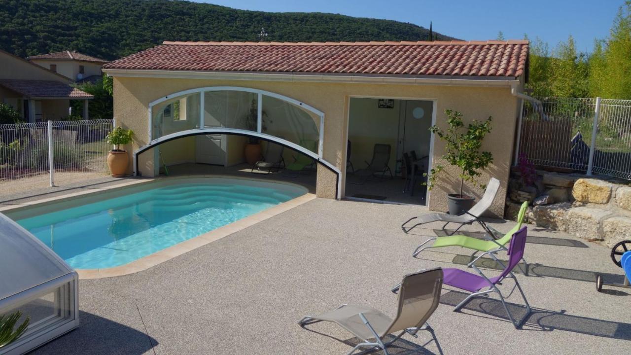 Gites Du Combeau Saint-Maurice-dʼIbie Kültér fotó