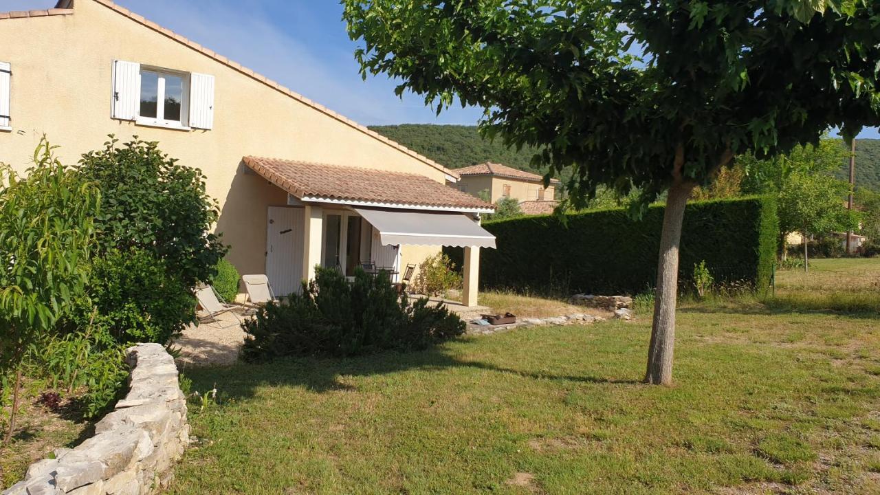Gites Du Combeau Saint-Maurice-dʼIbie Szoba fotó