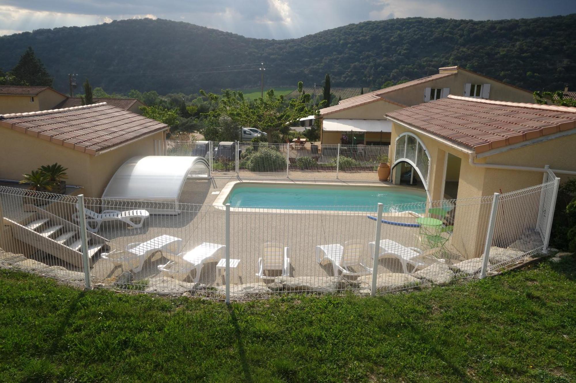 Gites Du Combeau Saint-Maurice-dʼIbie Kültér fotó